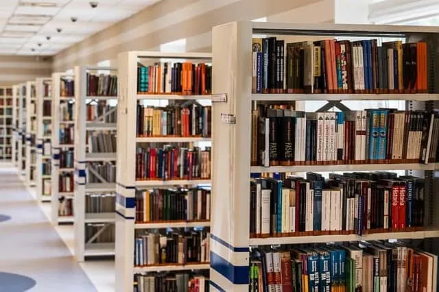 Biblioteca para estudiar la organización de la Junta de Andalucía