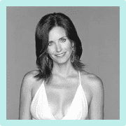 Mónica es una fanática del orden y de las actualizaciones de legislación. 