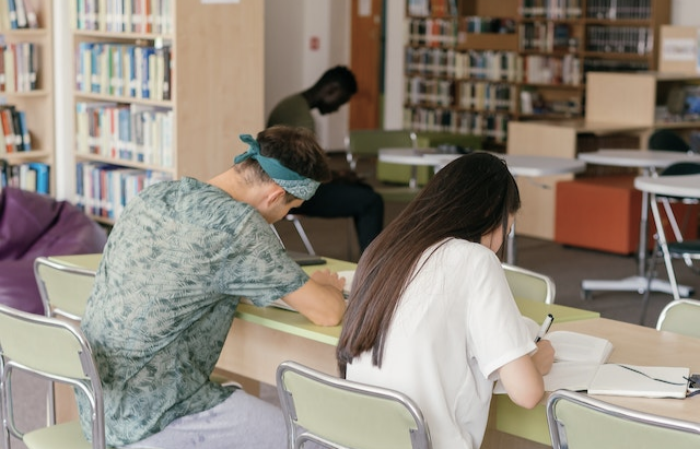 La IA como medio para facilitar la inclusividad de los alumnos